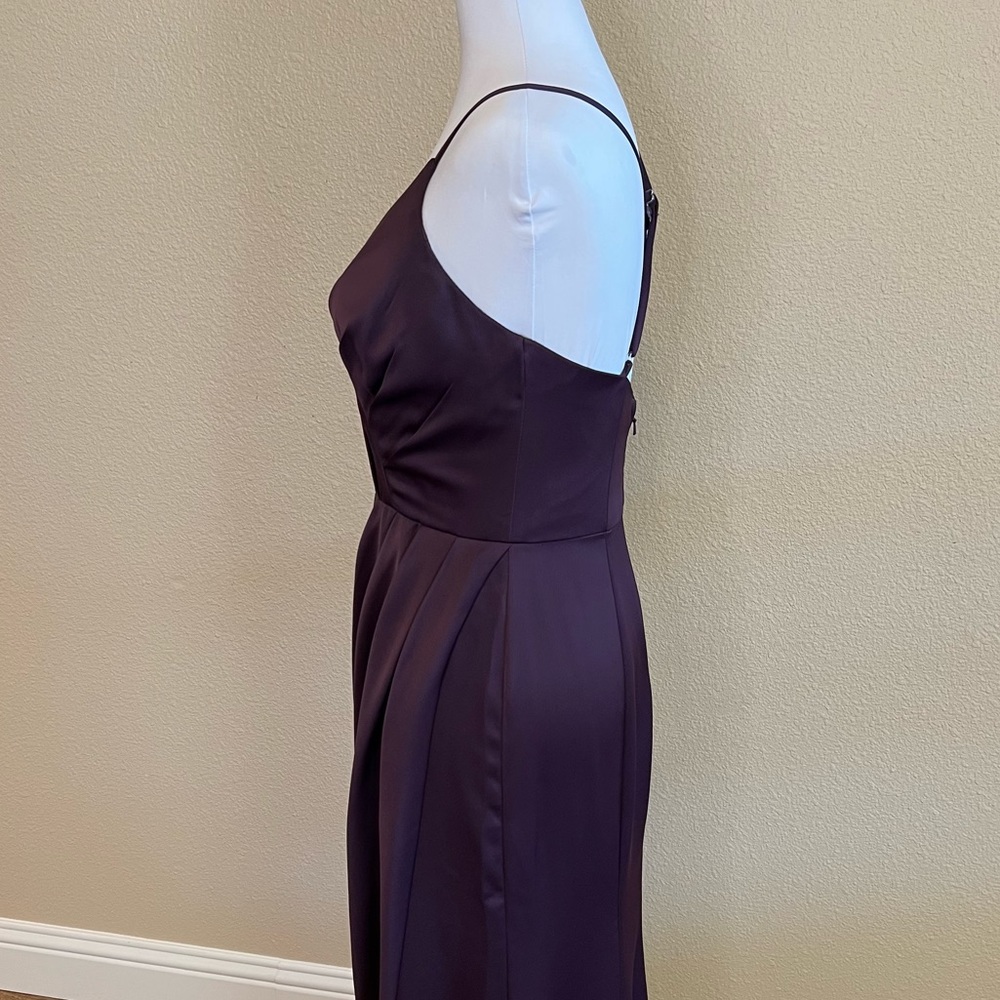 David's Bridal {Plum} Spaghetti Strap Crepe-Back Satin Bridesmaid Dress | Sz 4 - Picture 6 of 12